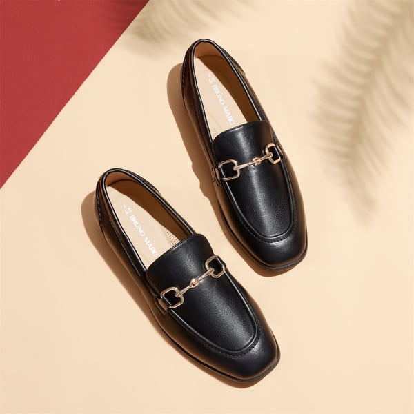 Women's Classic Horsebit Slip-On Loafers  - BLACK - 1